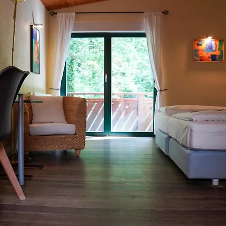Hotel Grashof 3*