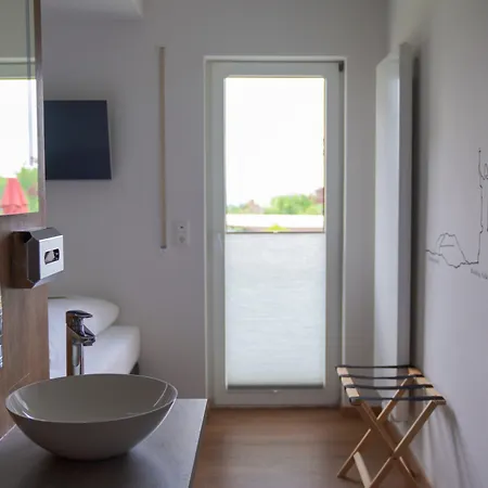 格拉斯霍夫兰德酒店 Mittelkalbach