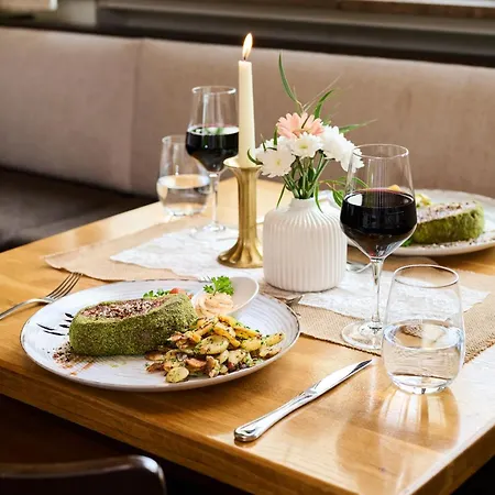 格拉斯霍夫兰德酒店 3* Mittelkalbach