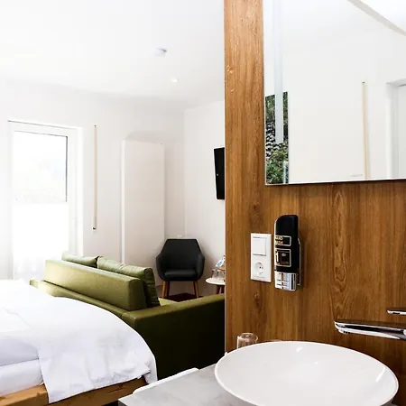 Grashof Hotel 3*