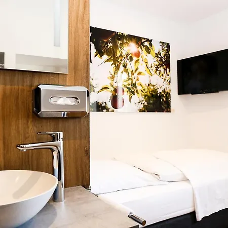Grashof Hotel 3*